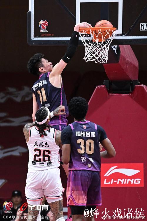 广东男篮发布对阵浙江男篮前瞻:上赛季两次交手互有胜负 广东男篮发布对阵浙江男篮前瞻:上赛季两次交手互有胜负